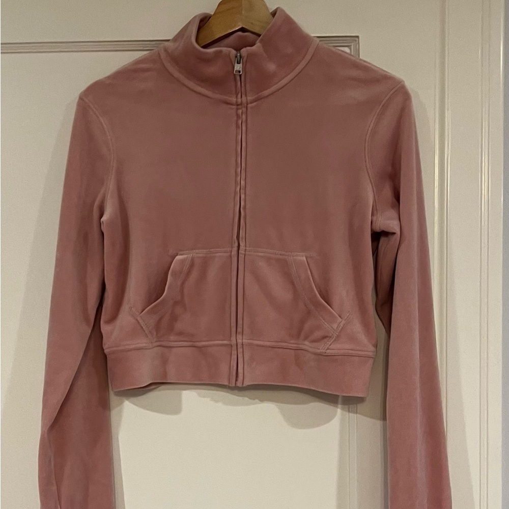 Hollister Women's Pink Zip-Up Velour Cropped Jacket